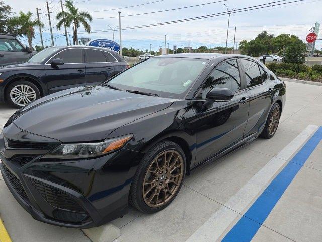 2023 Toyota Camry Hybrid