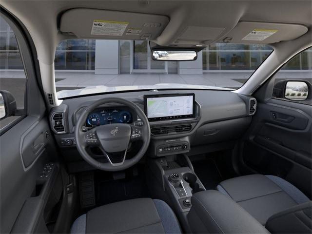 Photo of 2025 Oxford White Ford Bronco Sport