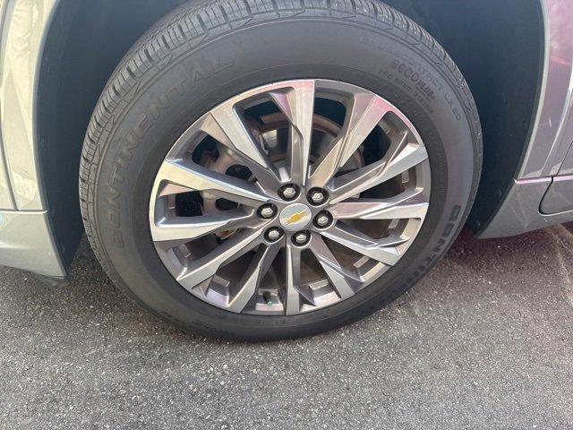 Photo of 2023 Sterling Gray Metallic Chevrolet Traverse