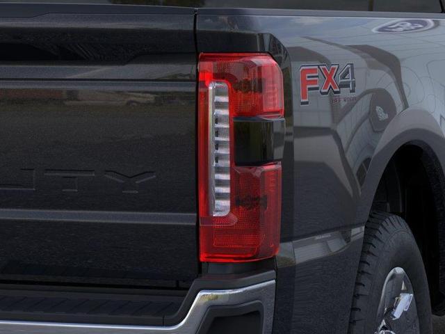 Photo of 2025 Agate Black Metallic Ford F-250