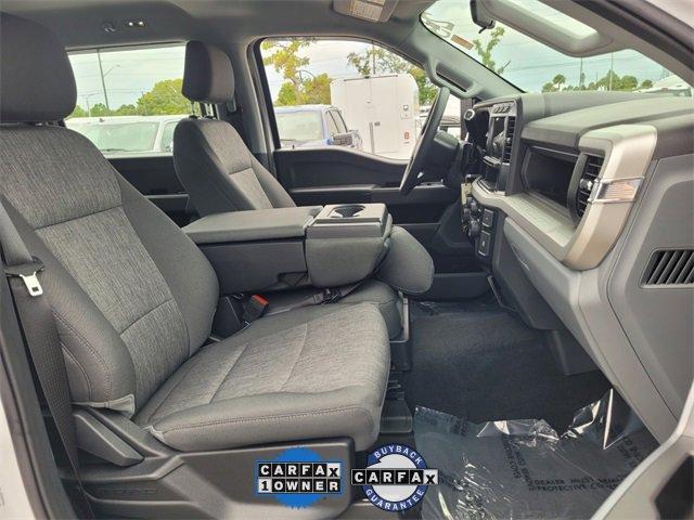 Photo of 2023 Oxford White Ford F-350