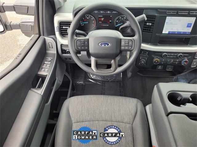 Photo of 2023 Oxford White Ford F-350