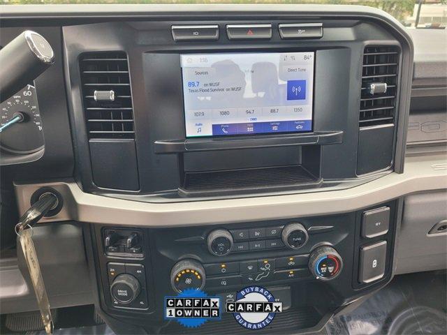 Photo of 2023 Oxford White Ford F-350