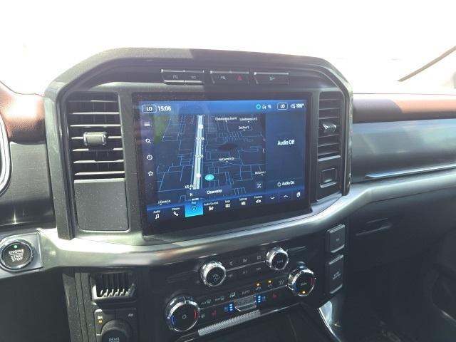 Photo of 2022 White Metallic Ford F-150