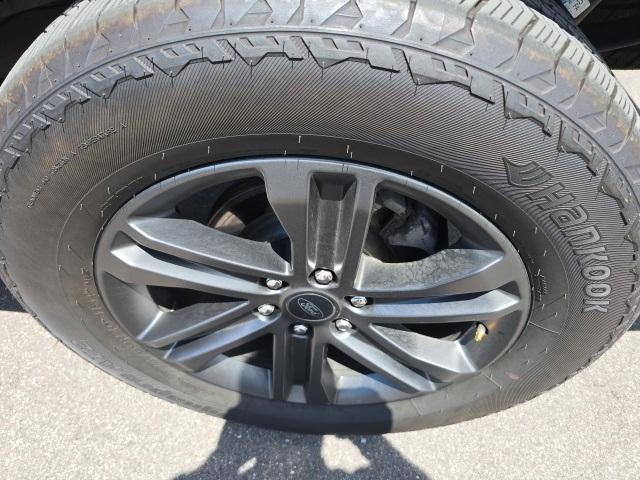 Photo of 2022 White Metallic Ford F-150