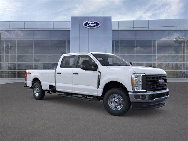 Photo of 2025 Oxford White Ford F-250