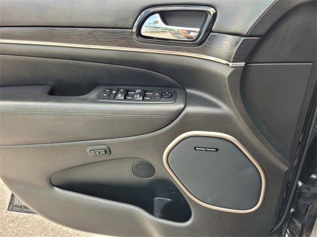Photo of 2021 Diamond Black Jeep Grand Cherokee