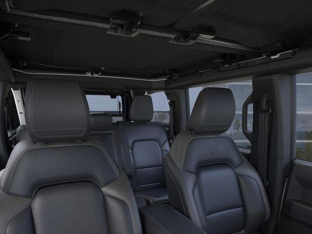 Photo of 2025 Oxford White Ford Bronco