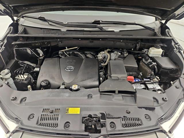 Photo of 2019 Black Toyota Highlander