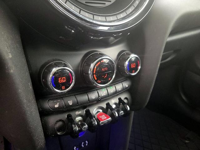 Photo of 2016 Gray MINI Hardtop
