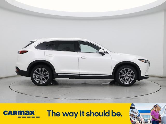 Photo of 2022 White Mazda CX-9