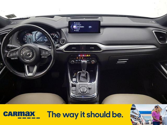 Photo of 2022 White Mazda CX-9