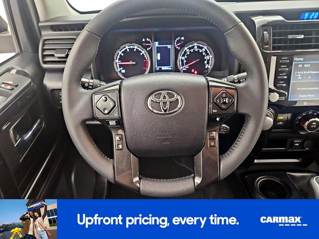 Photo of 2022 Silver Toyota 4Runner