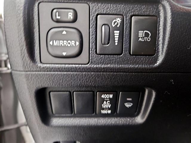 Photo of 2022 Silver Toyota 4Runner