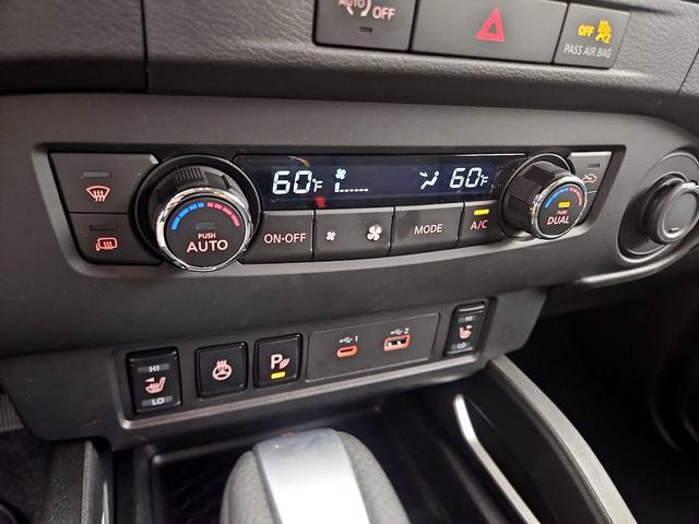 Photo of 2024 Black Nissan Frontier
