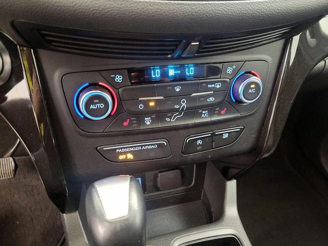Photo of 2017 Gold Ford Escape