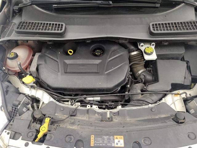 Photo of 2017 Gold Ford Escape