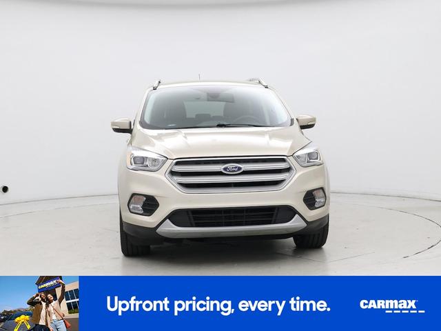 Photo of 2017 Gold Ford Escape