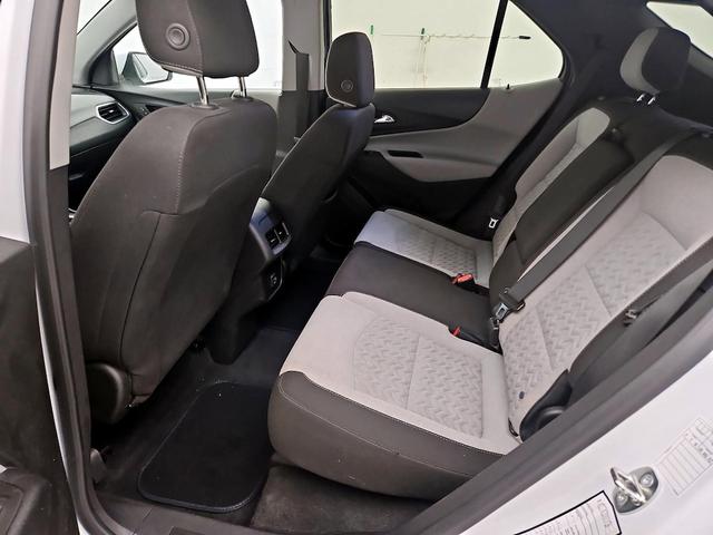 Photo of 2023 White Chevrolet Equinox