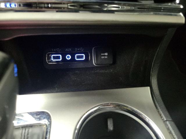Photo of 2020 Blue Jeep Grand Cherokee