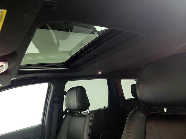 Photo of 2020 Blue Jeep Grand Cherokee