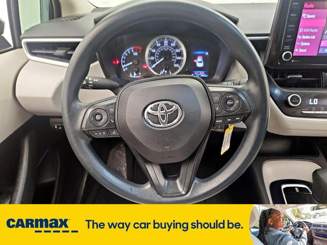 Photo of 2022 Gray Toyota Corolla