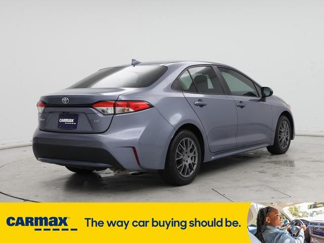Photo of 2022 Gray Toyota Corolla