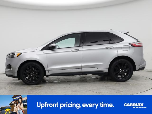 Photo of 2020 Silver Ford Edge