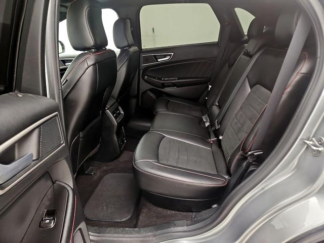 Photo of 2020 Silver Ford Edge
