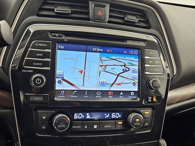 Photo of 2016 Brown Nissan Maxima