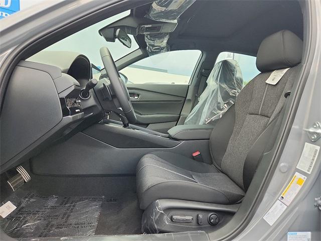 Photo of 2025 Gray Honda Accord Hybrid