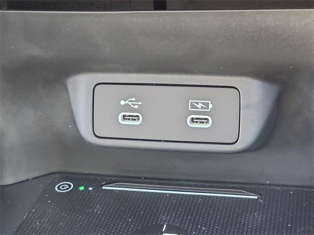 Photo of 2026 White Honda HR-V