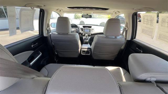 Photo of 2015 Alabaster Silver Metallic Honda CR-V