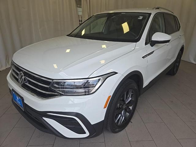 Photo of 2022 Pure White Volkswagen Tiguan