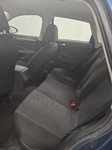 Photo of 2019 Silk Blue Metallic Volkswagen Jetta