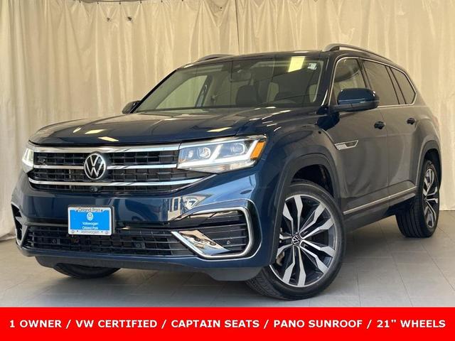 Photo of 2022 Tourmaline Blue Metallic Volkswagen Atlas