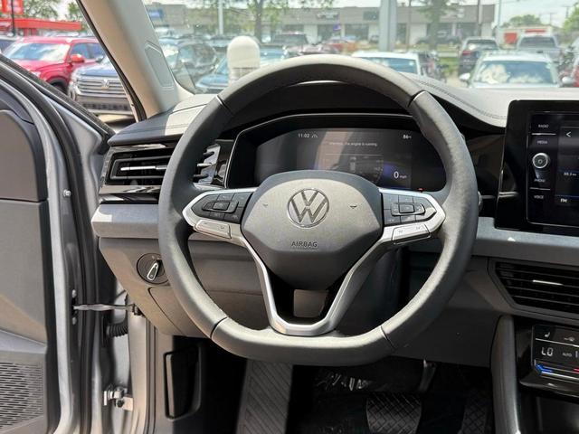 Photo of 2025 Pyrite Silver Metallic Volkswagen Jetta
