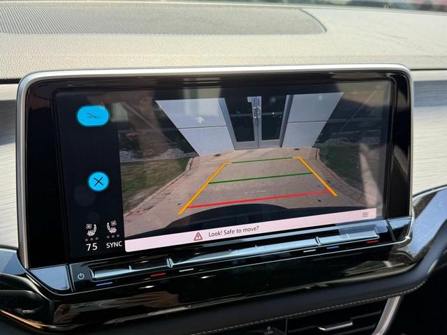 Photo of 2025 Mountain  Lake Blue Volkswagen Atlas Cross Sport