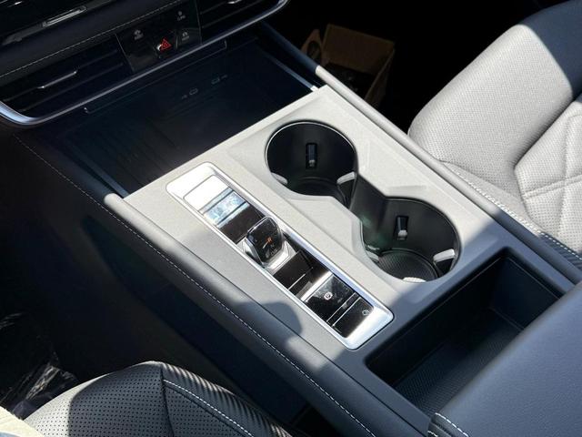 Photo of 2025 Mountain  Lake Blue Volkswagen Atlas Cross Sport