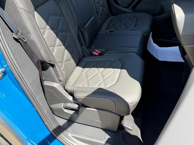 Photo of 2025 Mountain  Lake Blue Volkswagen Atlas Cross Sport