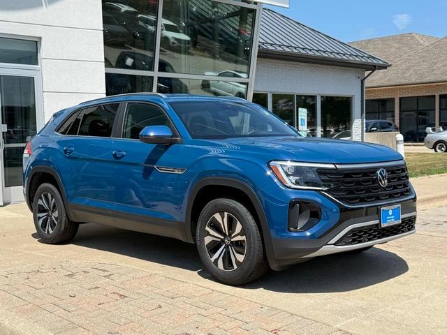 Photo of 2025 Mountain  Lake Blue Volkswagen Atlas Cross Sport