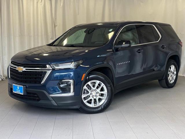 Photo of 2022 Northsky Blue Metallic Chevrolet Traverse