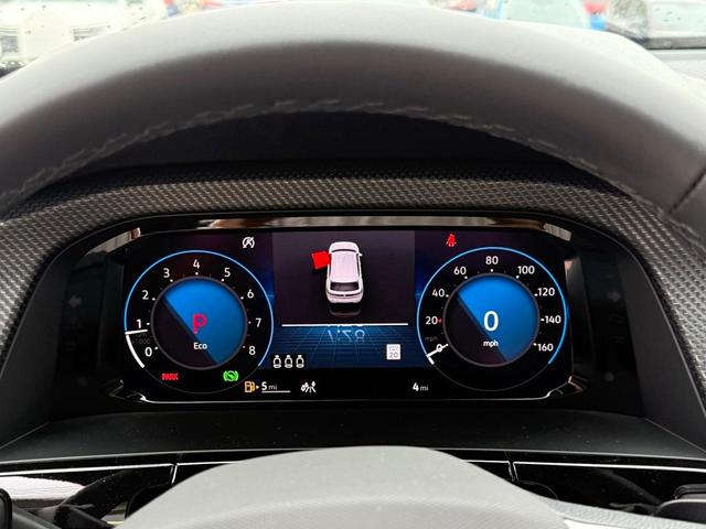 Photo of 2025 Deep Black Pearl Effect Volkswagen Atlas Cross Sport