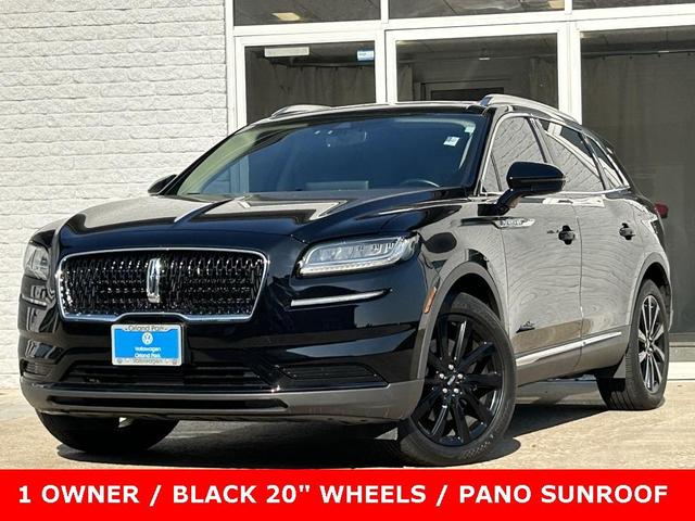 Photo of 2022 Infinite Black Metallic Lincoln Nautilus