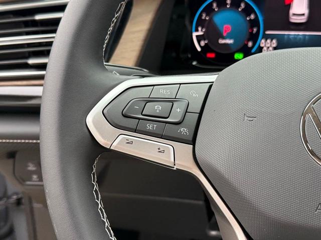 Photo of 2025 Pure Gray Volkswagen Atlas