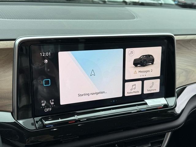 Photo of 2025 Pure Gray Volkswagen Atlas