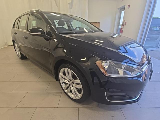 Photo of 2017 Black Volkswagen Golf SportWagen