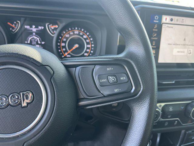 Photo of 2024 Bright White Clearcoat Jeep Wrangler