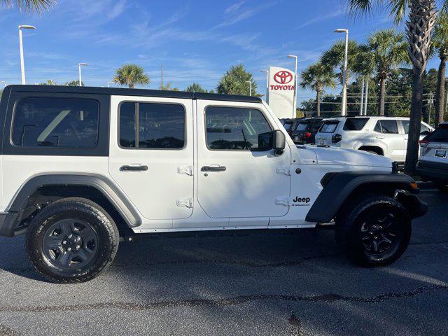 Photo of 2024 Bright White Clearcoat Jeep Wrangler