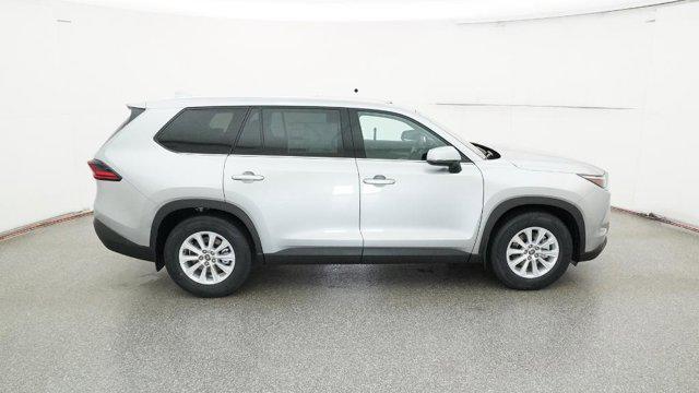Photo of 2025 Celestial Silver Metallic Toyota Grand Highlander